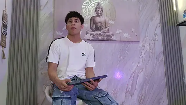 YOUNG GUYS1 online show from 05-06-26, 07:12