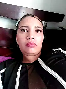 liliymike19 online show from 02-14-26, 07:25