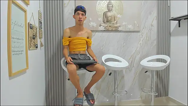 GOOD BOYS1 online show from 12-14-25, 01:23