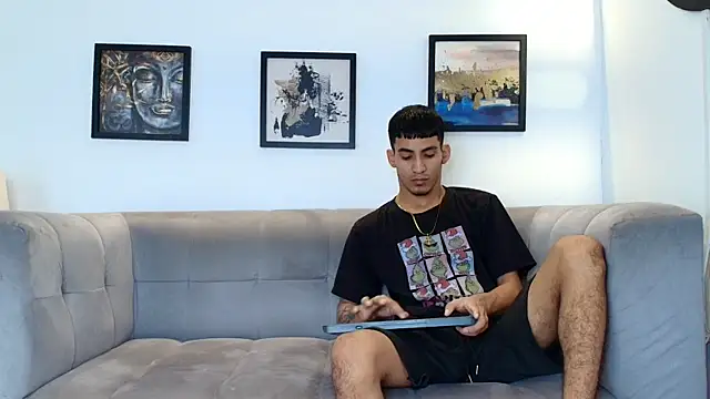 HORNY PRETTY online show from 04-02-26, 07:20