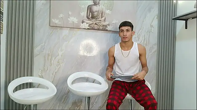 HORNY PRETTY online show from 02-04-26, 01:28