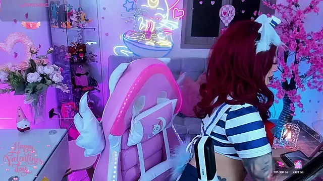 Snapshot of Hayami_Lee chatting on 02-06-26, 01:45 Hayami Lee online show from 02-06-26, 01:45