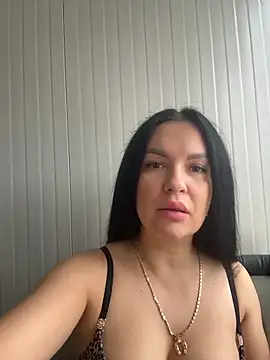 Snapshot of MeganBlueq chatting on 02-04-26, 09:37 MeganBlueq online show from 02-04-26, 09:37