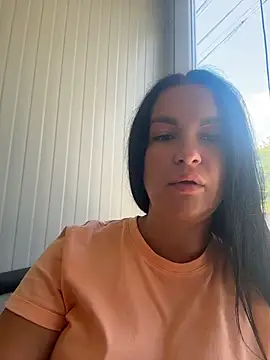 Snapshot of MeganBlueq chatting on 07-12-26, 11:22 MeganBlueq online show from 07-12-26, 11:22