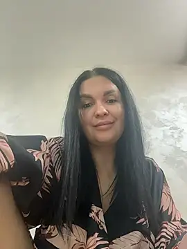 Snapshot of MeganBlueq chatting on 03-08-26, 05:38 MeganBlueq online show from 03-08-26, 05:38