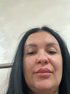 Snapshot of MeganBlueq chatting on 02-21-26, 05:04 MeganBlueq online show from 02-21-26, 05:04