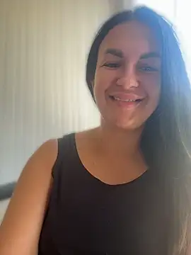 Snapshot of MeganBlueq chatting on 07-06-26, 11:17 MeganBlueq online show from 07-06-26, 11:17