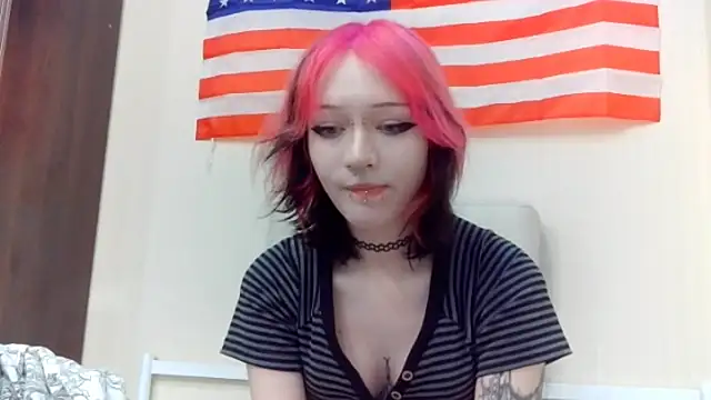 Shine Luna online show from 02-20-26, 10:01