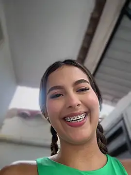Valeria-escobar online show from 06-27-26, 12:22