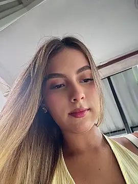 Valeria-escobar online show from 06-10-26, 12:39
