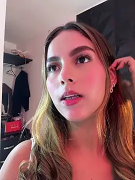 Valeria-escobar online show from 05-26-26, 12:36