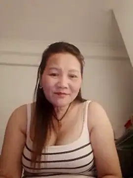 Snapshot of Cako-naka chatting on 02-15-26, 05:23 Cako-naka online show from 02-15-26, 05:23