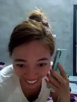 little-effy online show from 12-15-25, 10:43