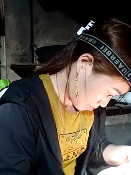 little-effy online show from 02-14-26, 12:38