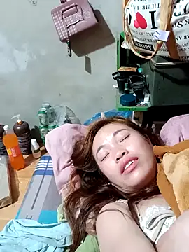 little-effy online show from 02-17-26, 06:16