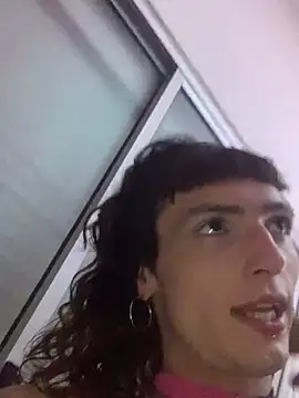 Alayafatttt online show from 12-21-25, 01:52