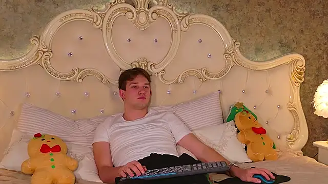 JamesRaww online show from 01-06-26, 04:44