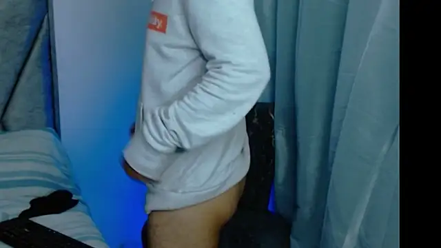 Snapshot of kyro_estrada chatting on 03-02-26, 05:08 kyro estrada online show from 03-02-26, 05:08