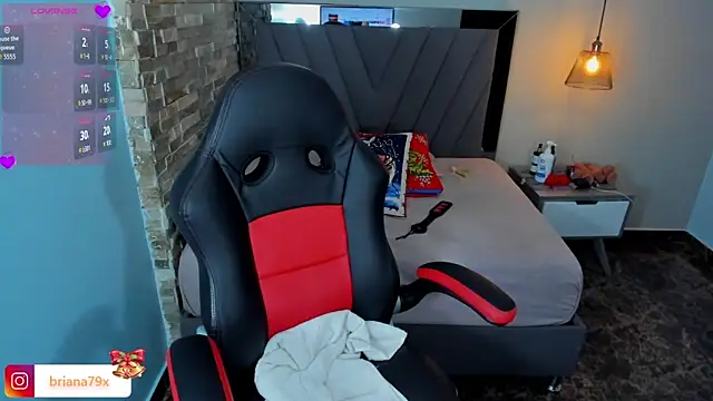 BRIANA Z online show from 12-23-25, 03:50