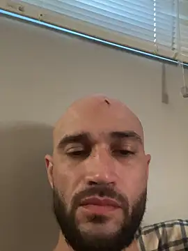 kingNQueen1211 online show from 05-18-26, 11:48