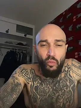 kingNQueen1211 online show from 03-06-26, 06:19