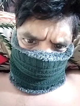 monsterki online show from 12-22-25, 05:46