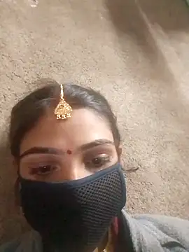 Laxmi9090 online show from 12-17-25, 02:22