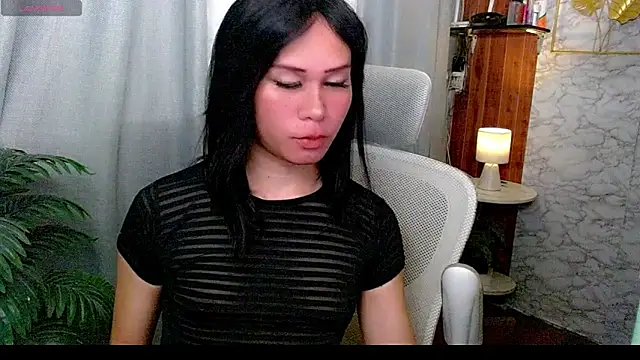 xSweet Gigi online show from 06-26-26, 10:37