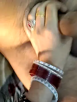 Snapshot of BEST-LOVER-1 chatting on 01-07-26, 06:24 BEST-LOVER-1 online show from 01-07-26, 06:24