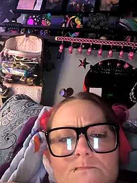 MidnightSeducerxh online show from 02-05-26, 11:06