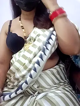 Snapshot of kusbu0077 chatting on 02-21-26, 01:40 kusbu0077 online show from 02-21-26, 01:40