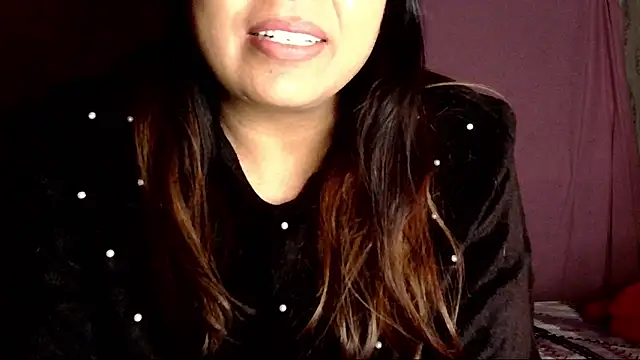 butterflyslay online show from 12-22-25, 05:02