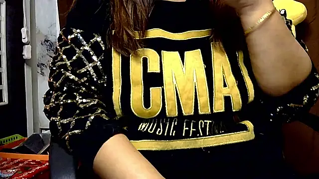 butterflyslay online show from 01-11-26, 04:03