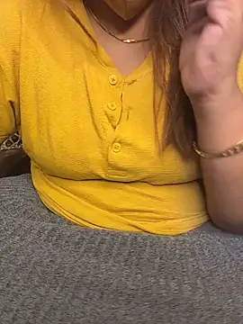 butterflyslay online show from 02-15-26, 04:02