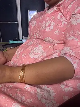 butterflyslay online show from 02-26-26, 06:02