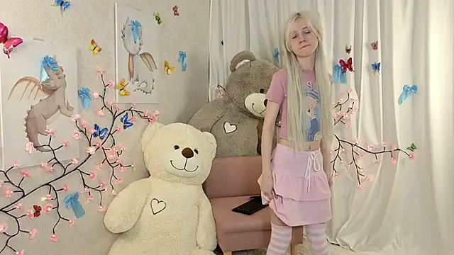 ViollaBloom online show from 01-09-26, 01:45