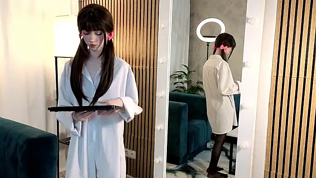 ViollaBloom online show from 02-15-26, 11:14