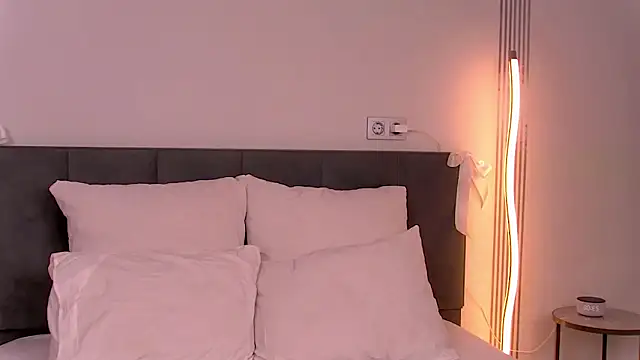 LexiMoss online show from 03-14-26, 07:09