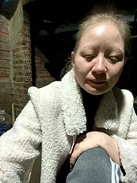 Snapshot of mana-ala chatting on 01-14-26, 11:30 mana-ala online show from 01-14-26, 11:30