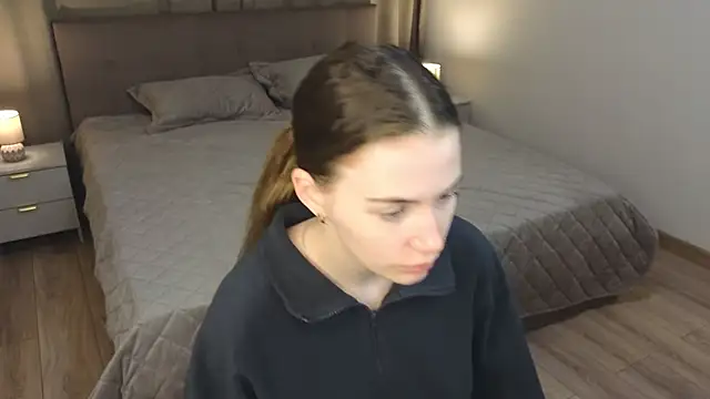 LouieRemeder online show from 12-20-25, 04:15