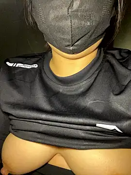 Snapshot of _3girl_ chatting on 01-07-26, 03:28 3girl online show from 01-07-26, 03:28