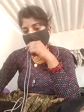 Aaisha 01 online show from 04-08-26, 10:17