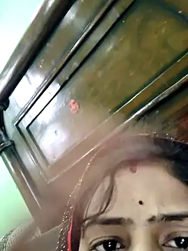 Snapshot of Aanshi_01 chatting on 01-07-26, 06:07 Aanshi 01 online show from 01-07-26, 06:07