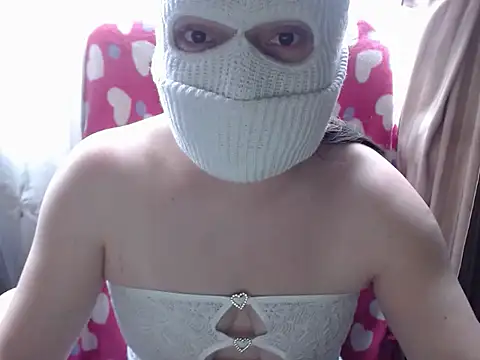 666maskgirl online show from 05-12-26, 05:08