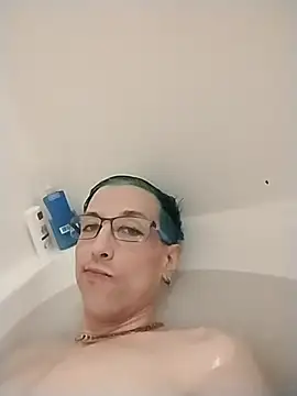 AskAveryAnything online show from 03-05-26, 01:24