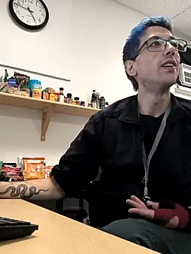 AskAveryAnything online show from 12-15-25, 10:48