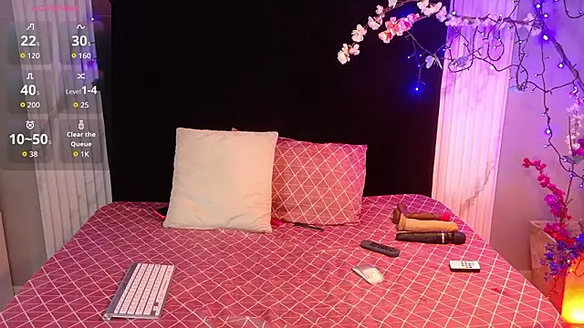 bella moonlight cr online show from 03-26-26, 04:11