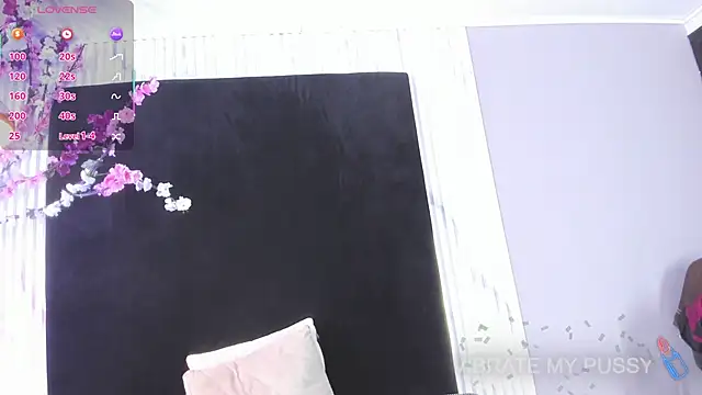 bella moonlight cr online show from 02-20-26, 03:36