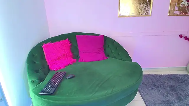 bella moonlight cr online show from 01-15-26, 04:05