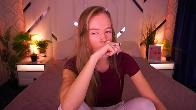 MollyyMayy online show from 01-15-26, 09:34